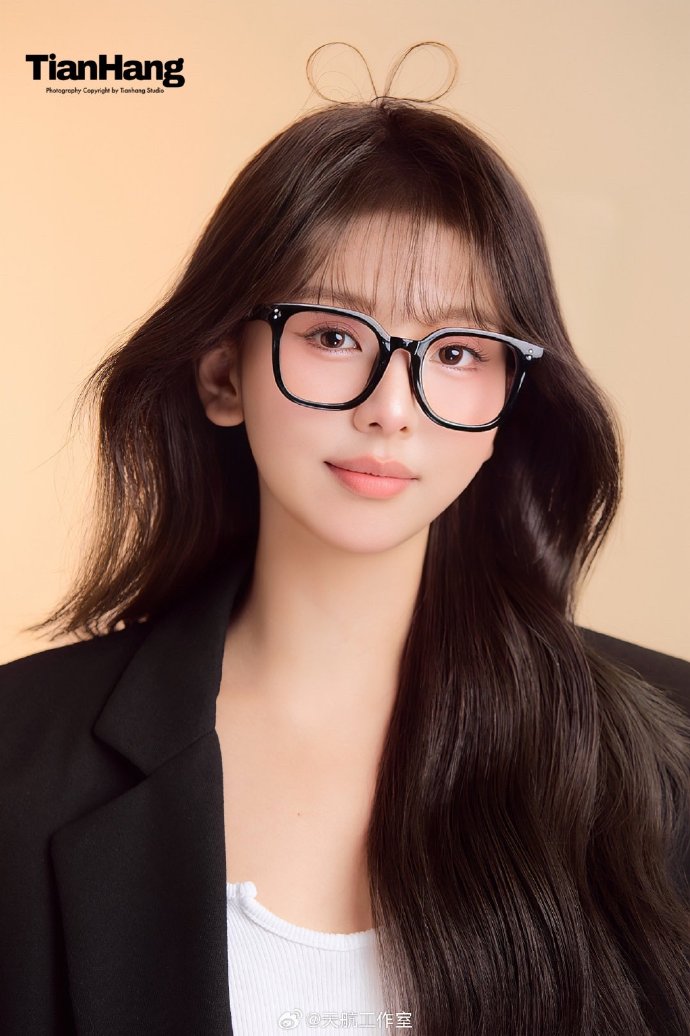 我的天才女友 封面